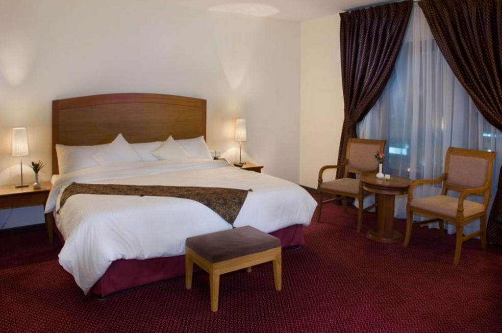 Hala Hotel Эль-Хубар Номер фото